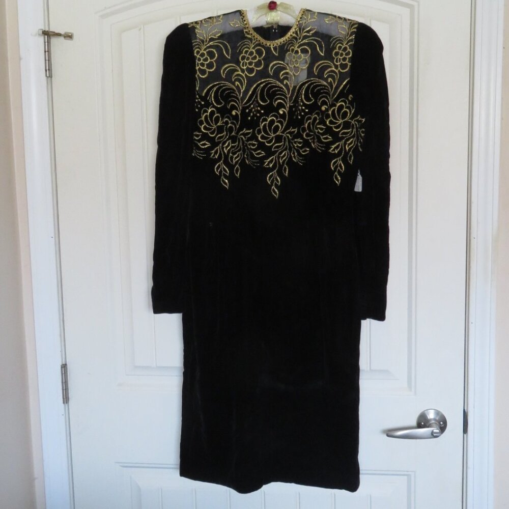JS Collections Black Velvet Dress with Gold Trim *Vintage* Never Worn (K492)